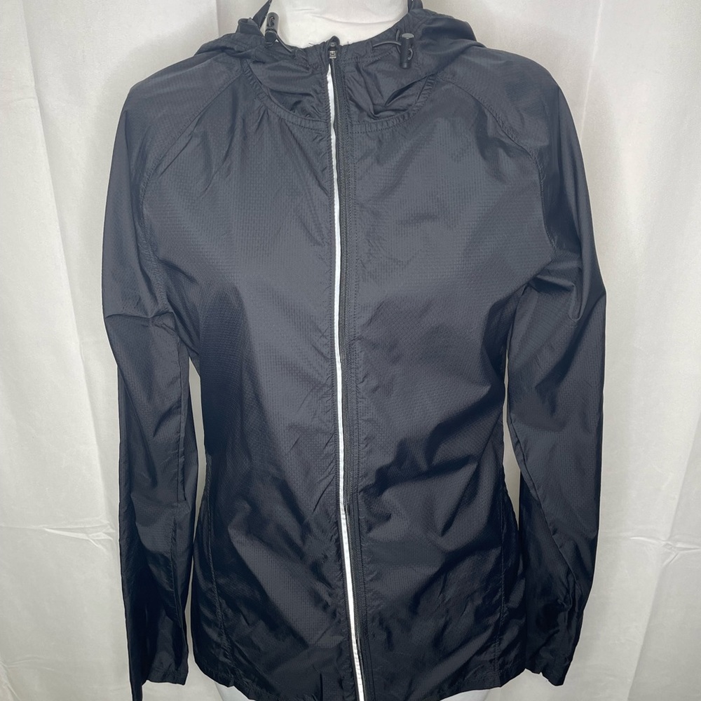 Champion Lightweight Windbreaker | Size Medium